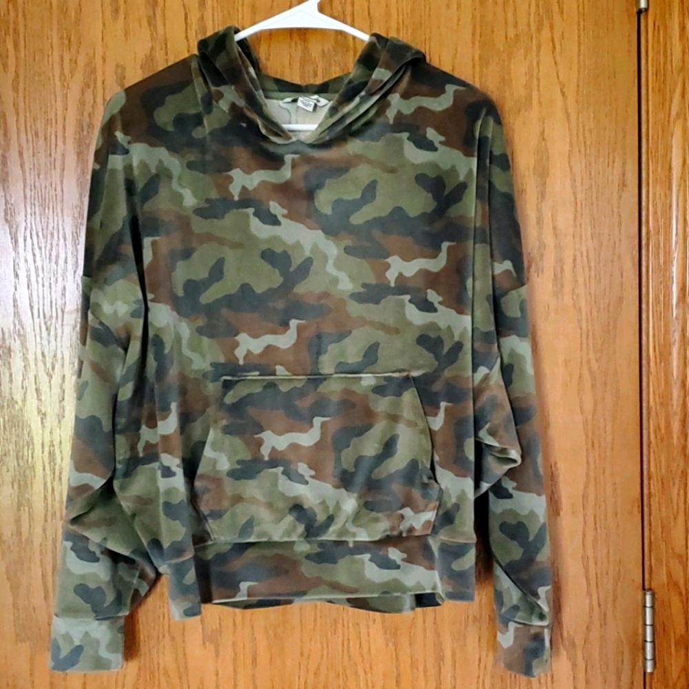Camo hooded sweatshirt